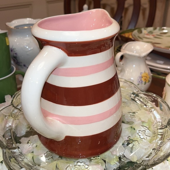 Beautiful Porcelain Pitcher 7” 🌸 perfect condition! - Picture 3 of 5